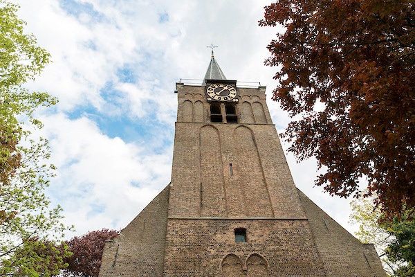 Streams of Prayer May 19, 2025